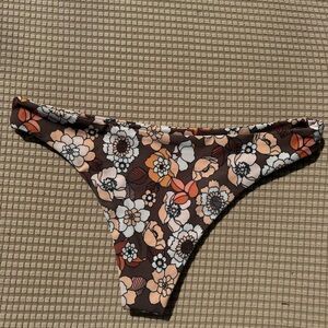 Skatie Bottom- size medium Chloe print